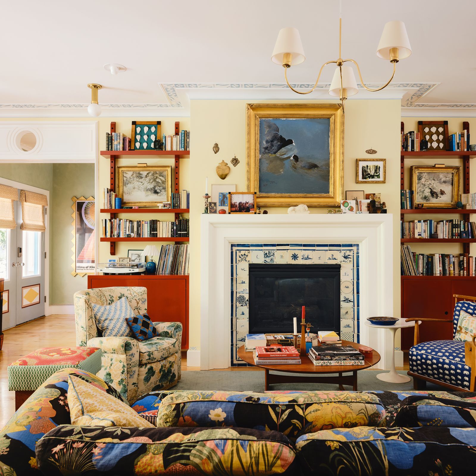 Revisiting House & Garden's spring decorating advice from 55 years ago