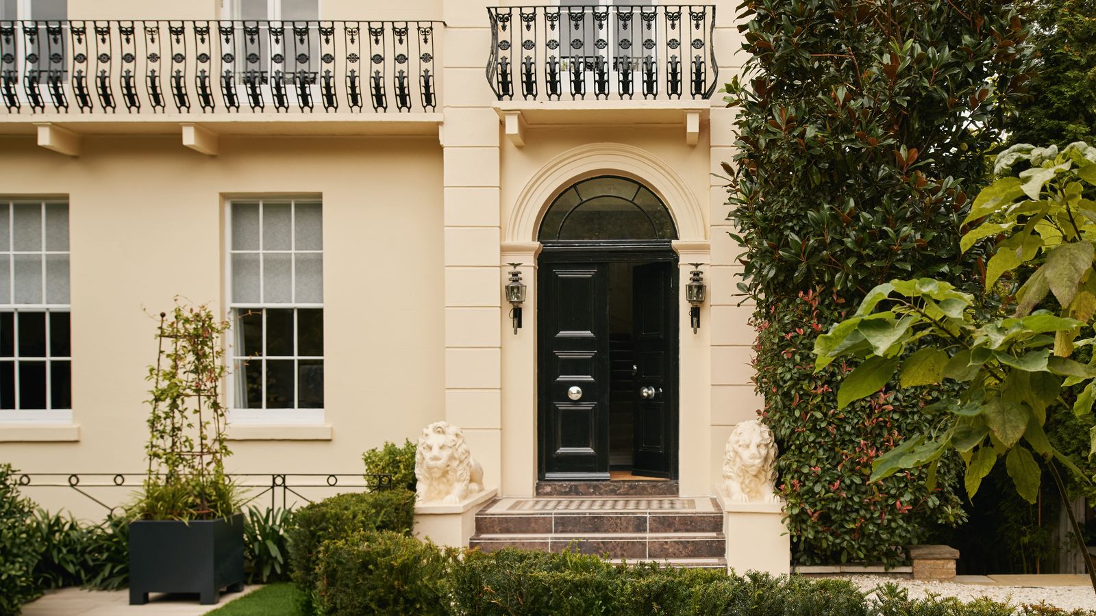 A handsome Grade II-listed house in north London that marries practicality and elegance with ease