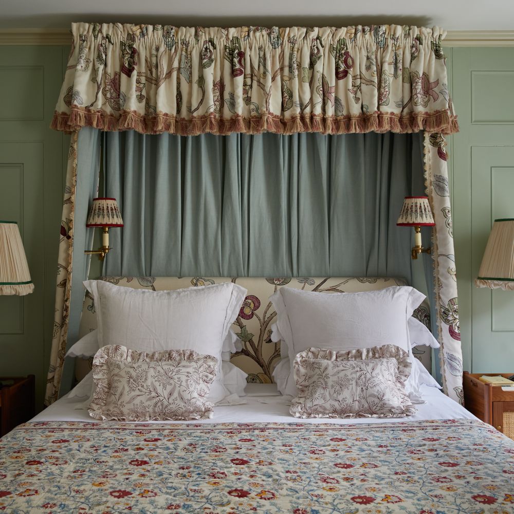 Our editors pick the best pillows to buy